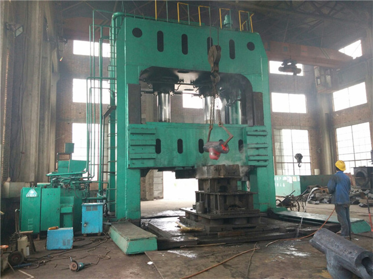 厚壁管件壓制機